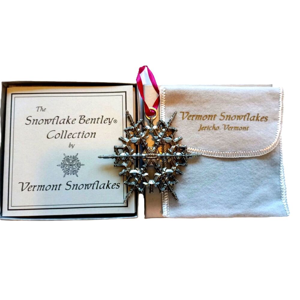 Vintage Vermont Snowflake Pewter ornament Bentley Collection 2010 Signed